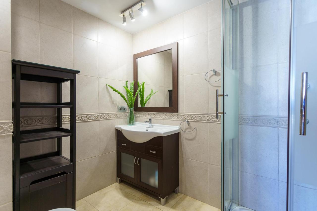 Malagasuite Carihuela Seaviews Торремолинос Экстерьер фото